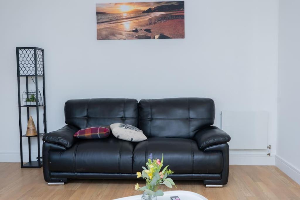 1 Bed Luxury Comfortable Apt 런던 외부 사진